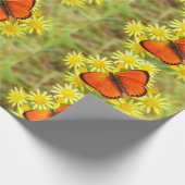 Schmetterling auf Blume Geschenkpapier (Ecke)