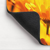Schmetterling auf Blume Mousepad (Ecke)