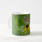Schmetterling auf Blume Tasse (Vorderseite Links)