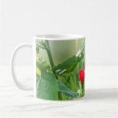 Schmetterling auf Blume, w Verse aus Psalm 118:24 Kaffeetasse (Links)