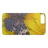 Schmetterling auf der gelben Blume Case-Mate iPhone Hülle (Rückseite (Horizontal))