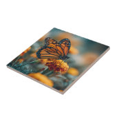 Schmetterling auf einer Ringelblume Fliese (Seite)