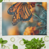Schmetterling auf einer Ringelblume Geschirrtuch (Gefaltet)