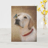 Schmetterling auf gelbem Labrador Retriever Karte (Gelbe Blume)