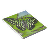 Schmetterling auf Grün Notizblock (angewinkelt)