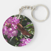 Schmetterling auf Lila Lantana-Blume Schlüsselanhänger (Rückseite)