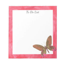 Schmetterling auf rosa Wasserfarbe