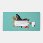 Schmetterling auf Rose Schreibtisch Mat Schreibtischunterlage (Tastatur & Maus)