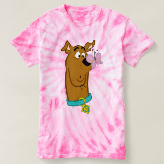 Schmetterling auf Scooby-Doos Nase T-Shirt