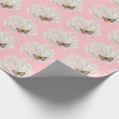 Schmetterling auf White Hydrangea Geschenkpapier (Ecke)