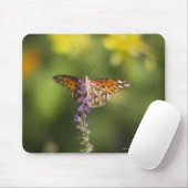 Schmetterling auf Wildblumen Mousepad (Mit Mouse)