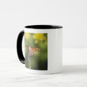 Schmetterling auf Wildblumen Tasse (Vorderseite Links)