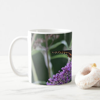 Schmetterling aus schwarzem Frack Kaffeetasse