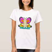 Schmetterling beim Yoga in Cross-Binary T-Shirt (Vorderseite)