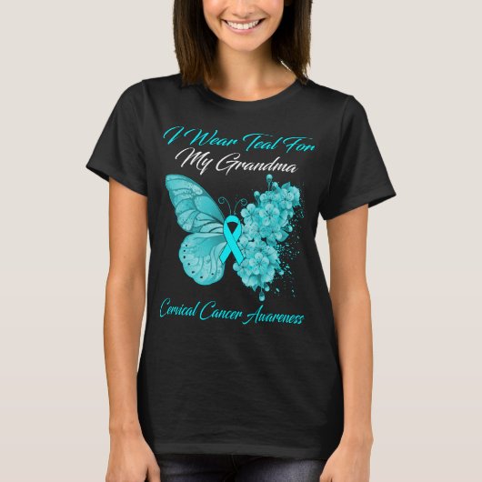 Schmetterling, den ich für meine Oma Cervical Canc T-Shirt (Vorderseite)