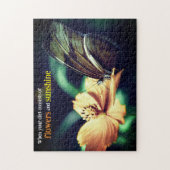 Schmetterling füttre auf Blume Puzzle (Vertikal)