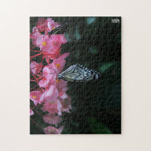 Schmetterling hängt an Blumen Puzzle