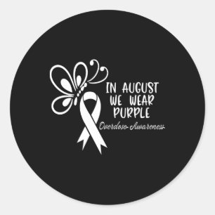 Schmetterling im August Wir tragen Lila Überdosier Runder Aufkleber