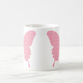 Schmetterling im Hintergrundbild - hellrosa Kaffeetasse (Mittel)