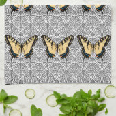 Schmetterling im Mittelpunkt Geschirrtuch (Gefaltet)