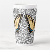 Schmetterling im Mittelpunkt Milchtasse (Vorderseite)