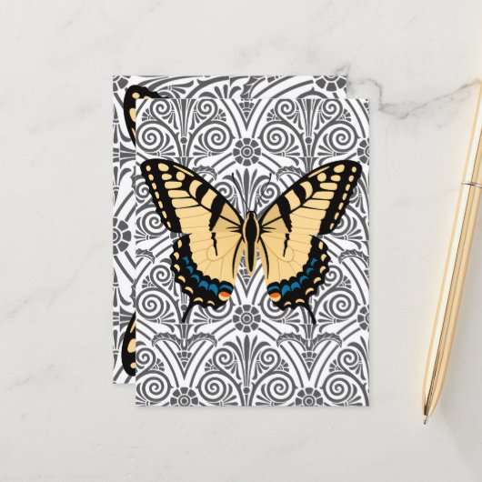 Schmetterling im Mittelpunkt Postkarte (Vorderseite/Rückseite Beispiel)