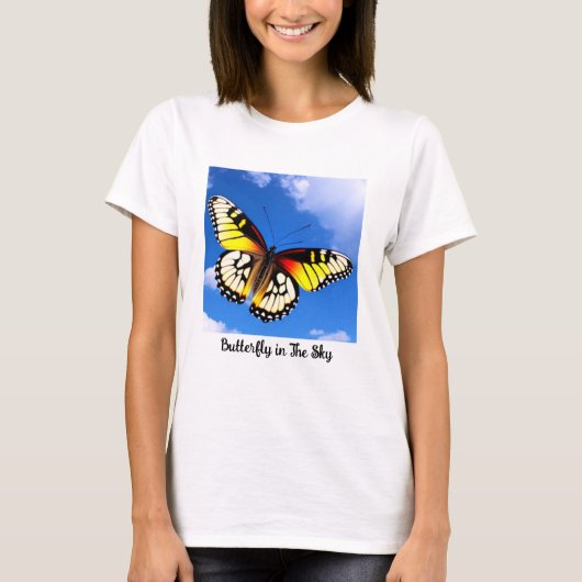 Schmetterling im T - Shirt (Vorderseite)