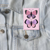 Schmetterling in Rosa und Lila Button (Insitu)