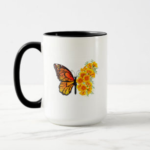 Schmetterling mit gelbem Kalifornischen Mohn Tasse