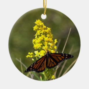 Schmetterling mit gelben Wildblumen-Ornament Keramik Ornament