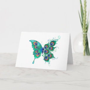 Schmetterling mit grünen Pfauenfedern