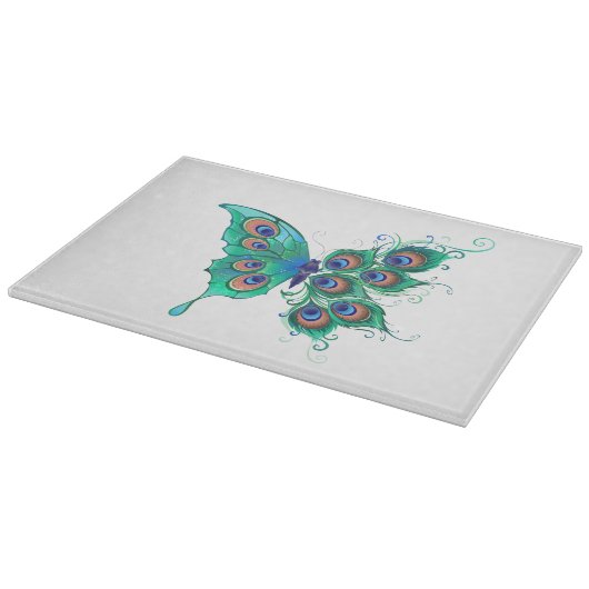 Schmetterling mit grünen Pfauenfedern Schneidebrett (Ecke)