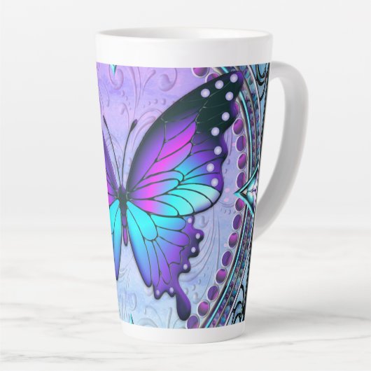 Schmetterling mit Hintergrund Milchtasse (Rechte Ecke)
