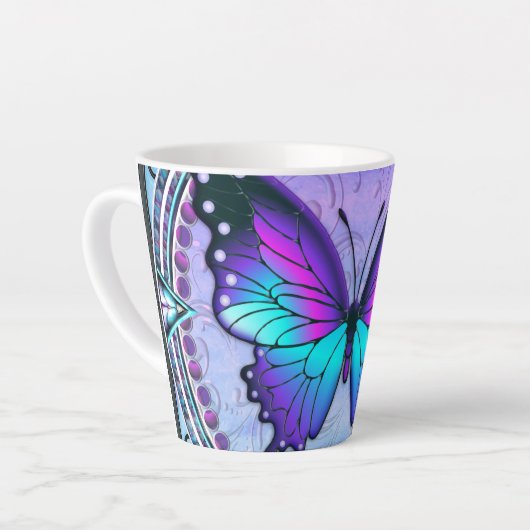 Schmetterling mit Hintergrund Milchtasse (Linke Ecke)