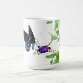 Schmetterling mit Psalmvers 23:3 Kaffeetasse (Mittel)