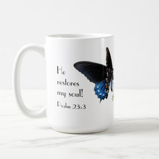 Schmetterling mit Psalmvers 23:3 Kaffeetasse (Links)