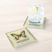 Schmetterling mit Wildblumen Glasuntersetzer (Schrägansicht)