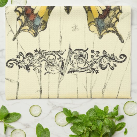 Schmetterling mit Wildblumen Handtuch (Gefaltet)