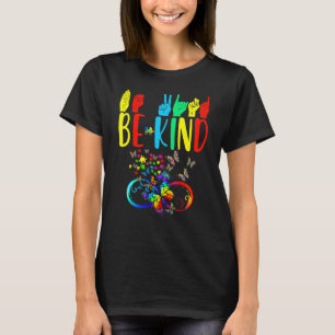 Schmetterling Sei Nett Autismus-Bewusstseinsmonat  T-Shirt