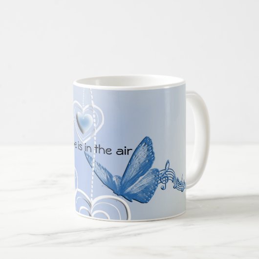 Schmetterling und Herz Kaffeetasse (VorderseiteRechts)