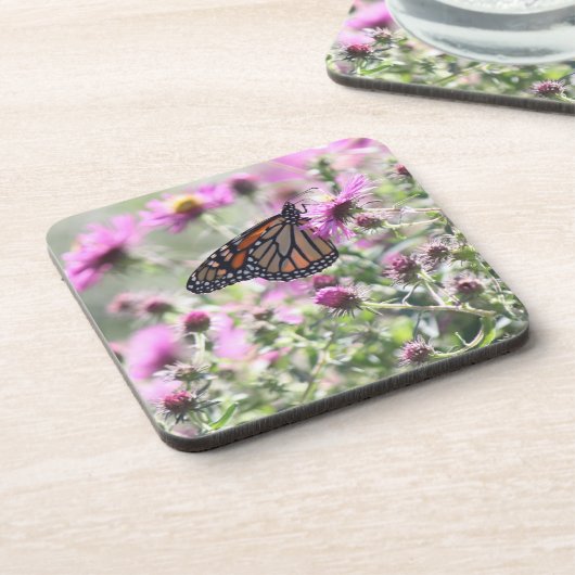 Schmetterling und Lila Blume Getränkeuntersetzer (Linke Seite)