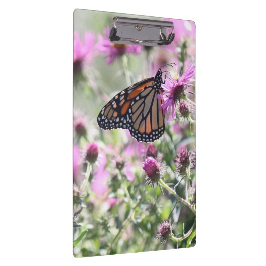 Schmetterling und Lila Blume Klemmbrett (Rechts)