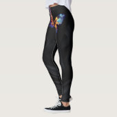 Schmetterling und schwarze Leggings (Links)