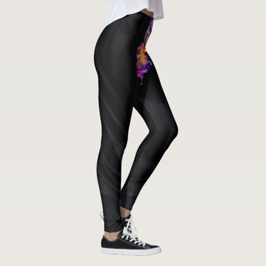 Schmetterling und schwarze Leggings (Rechts)