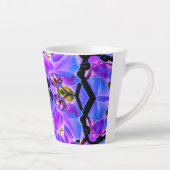 Schmetterling wie Blume Milchtasse (Rechts)
