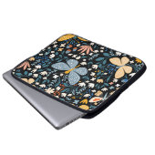 Schmetterlinge Blüte: Handgezeichnet Nahtlos. Laptopschutzhülle (Vorne Knopf)