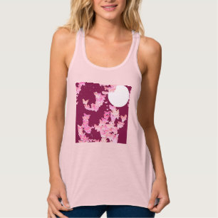 Schmetterlinge gegen Nachthimmel, rosa burgunderro Tank Top