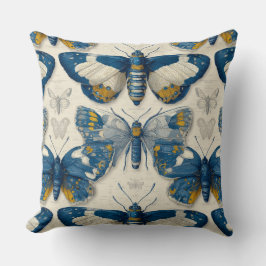 Schmetterlinge in botanischer Illustration  Kissen
