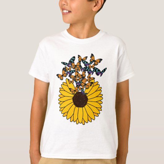 Schmetterlinge mit Sonnenblumen T-Shirt (Vorderseite)