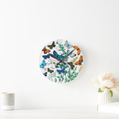 Schmetterlinge, Raupen von William Forsell Kirby Runde Wanduhr (Zuhause)